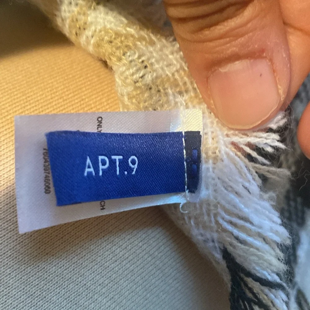 Apt. 9 apt warm